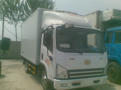 沈阳排半解放冷藏车3.8米公告厂家销售